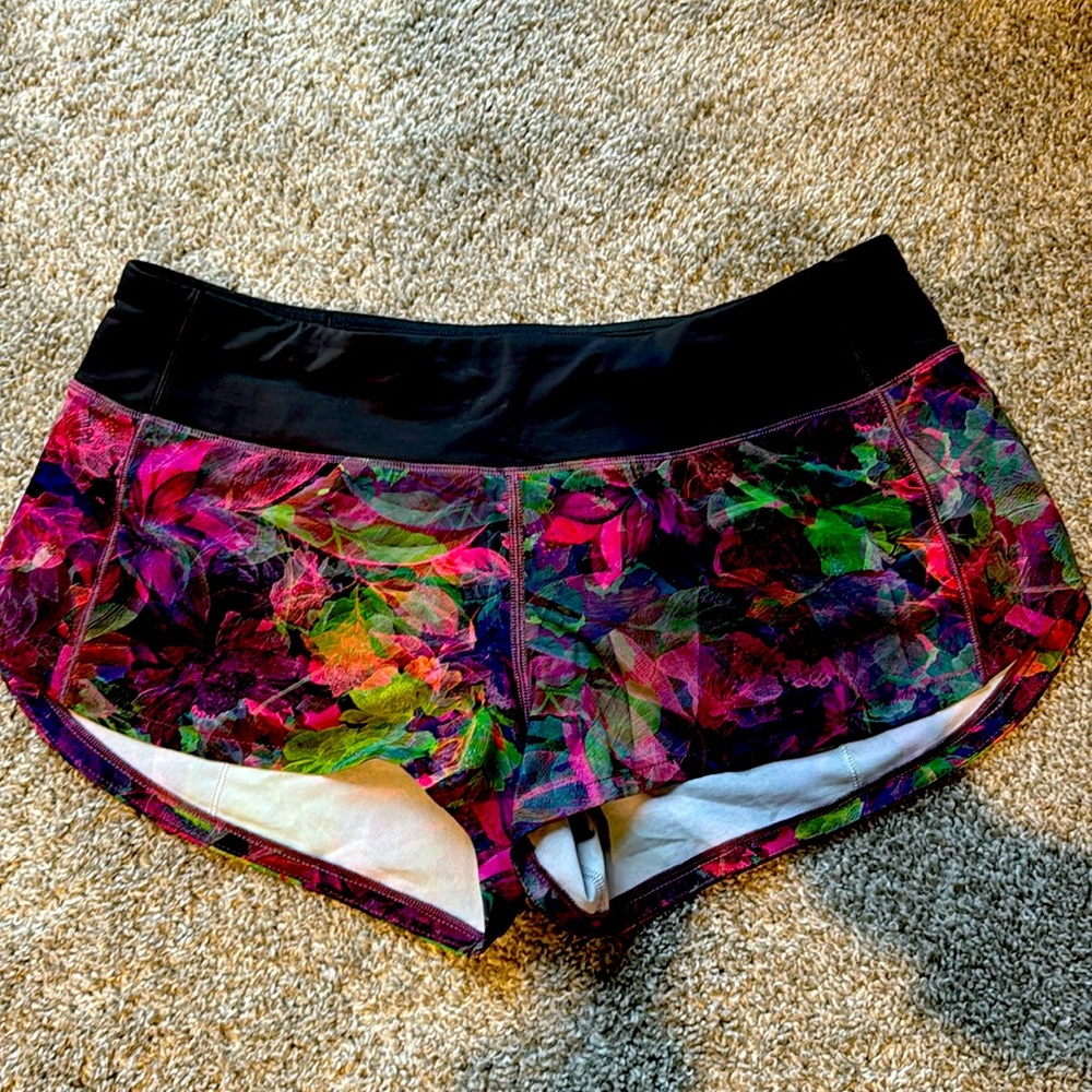 Lululemon speed up shorts 2.5
